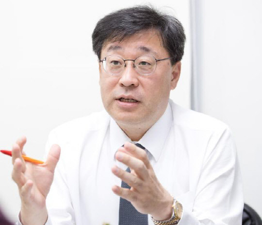 윤석열 대통령은 지난 3일 신임 과학기술정보통신부 2차관에 박윤규 과기정통부 정보통신정책실장을 내정했다. 연합뉴스